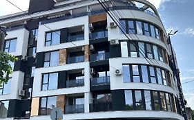 Ultra Lux Apartment Free Underground Parking